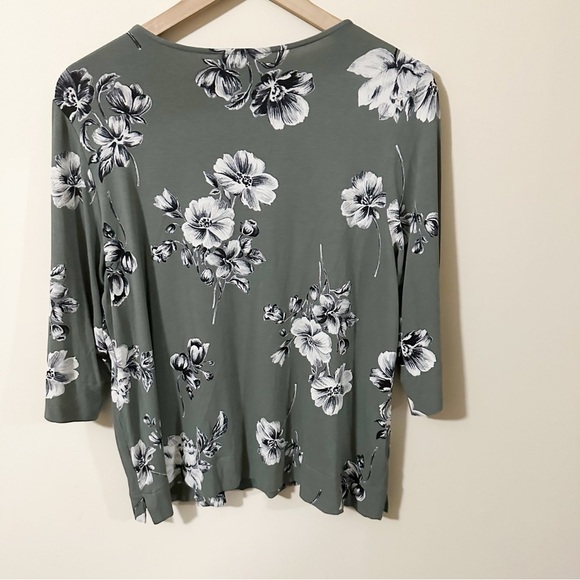 J Jill Wearever Collection Womens Green Floral Half Sleeve Shirt Size Large PET - Picture 2 of 9